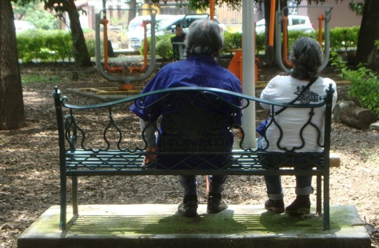 La falta de ingresos de las Personas Mayores de 65 años es “brutal”