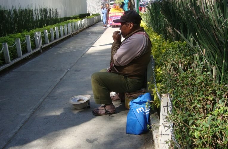 Hipertensión, diabetes y depresión, los males más comunes de la vejez a partir de los 53 años