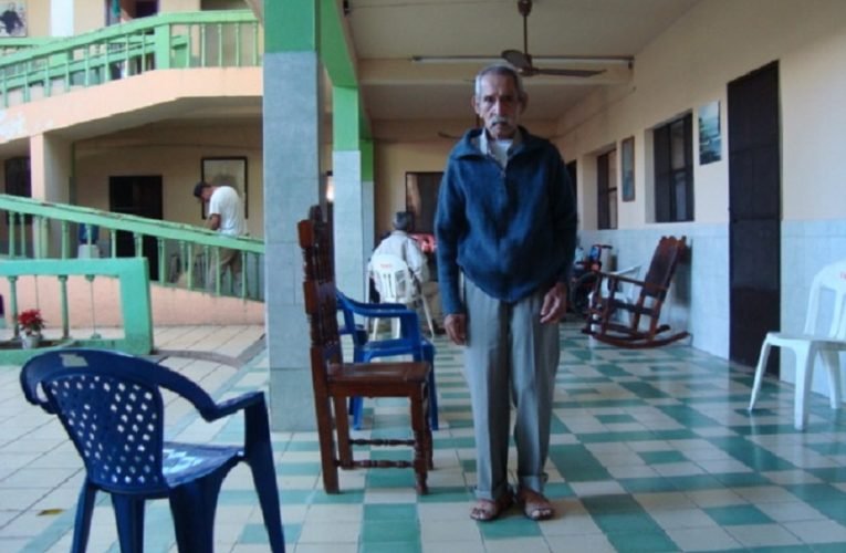 Exigen reconocer como sujetos de derechos a Personas Mayores, menores y adolescentes